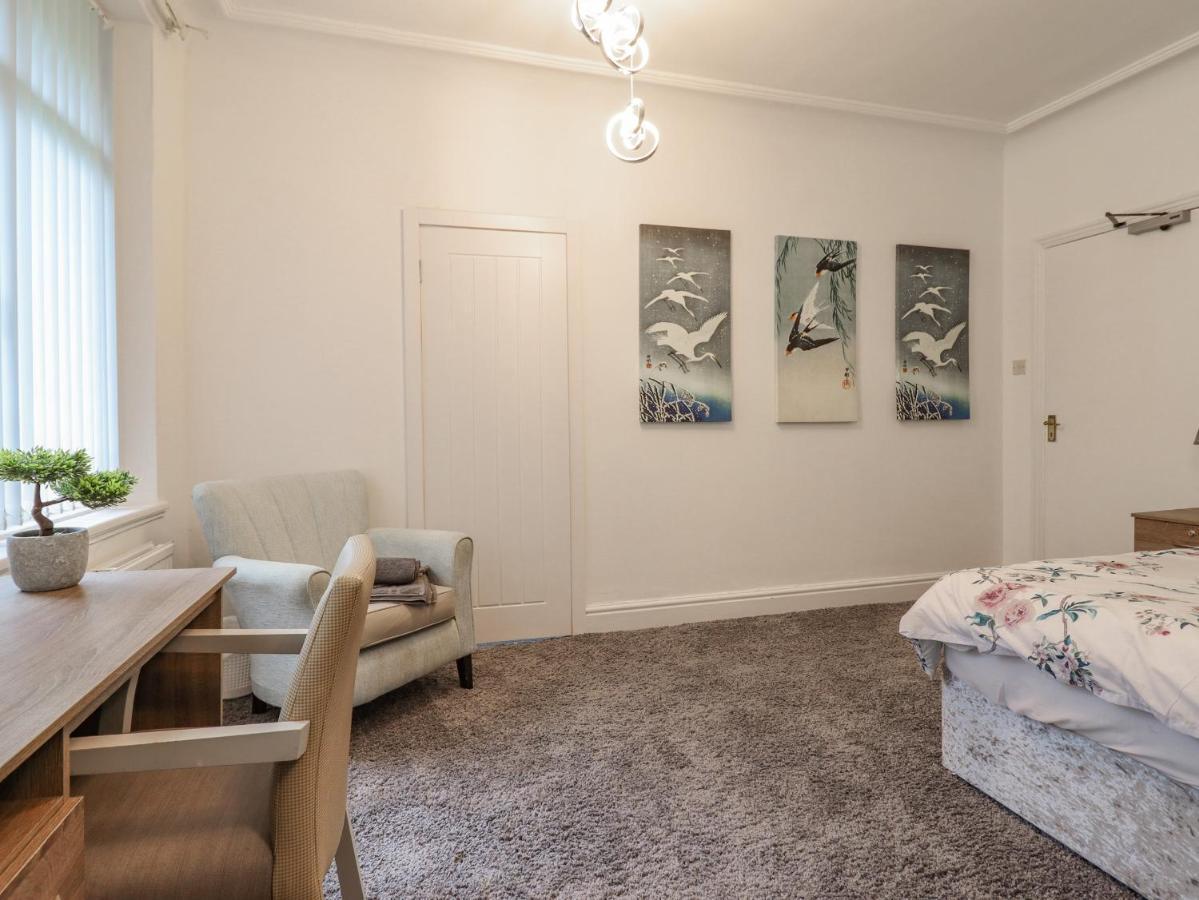 Villa Gwynant Rhyl Esterno foto